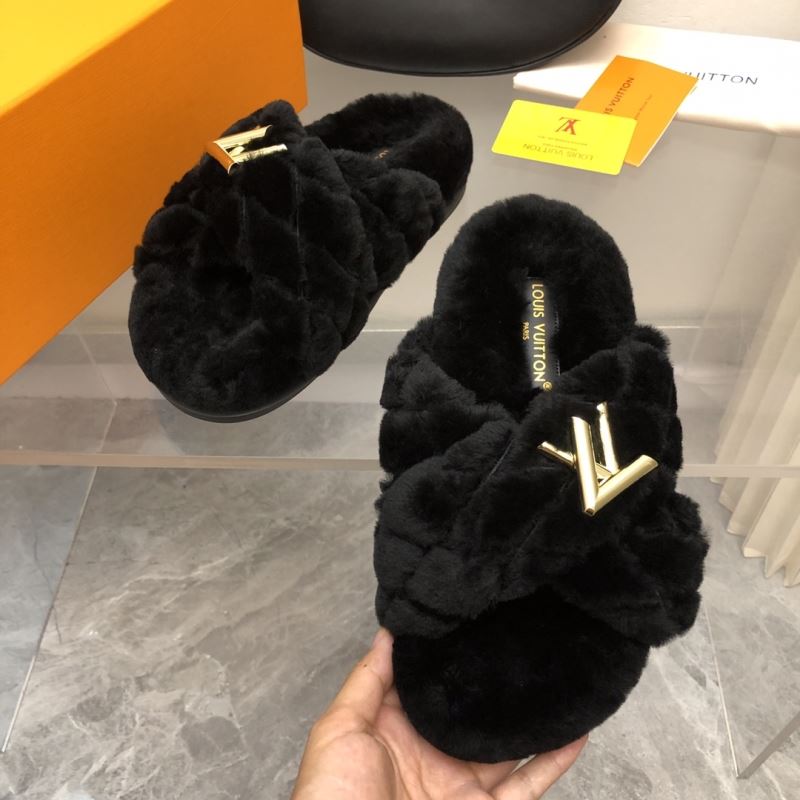 Louis Vuitton Slippers